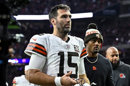 Joe Flacco regresa a los Browns de Cleveland con un contrato de uno año
