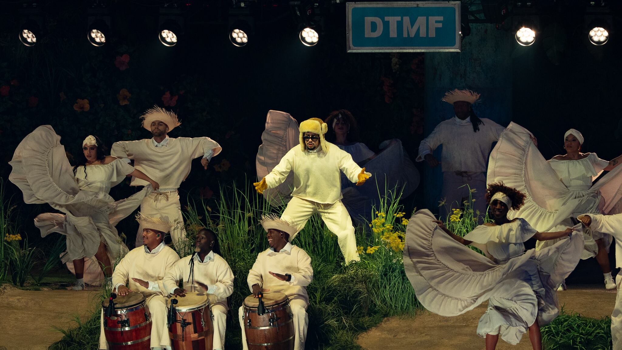 El exponente urbano celebró el segundo concierto de 30 en el Coliseo de Puerto Rico.