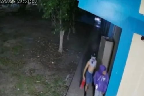 Intervienen con menores que intentaban hurtar computadoras en escuela de San Juan