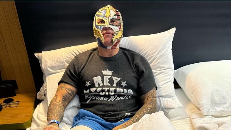 Rey Mysterio estará fuera por varias semanas I Instagram