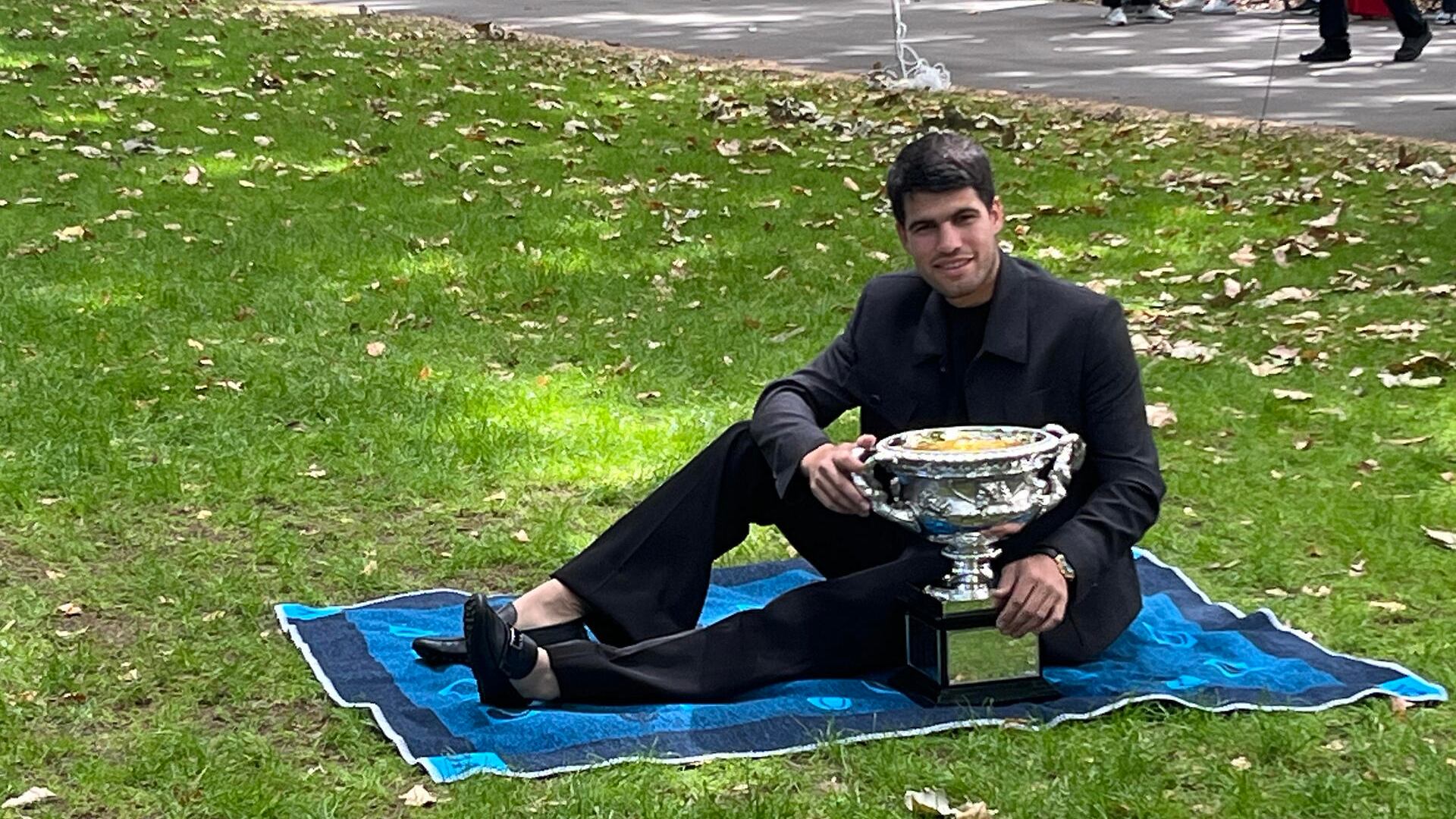 Carlos Alcaraz: "Superar a Novak en una final así se siente increíble"