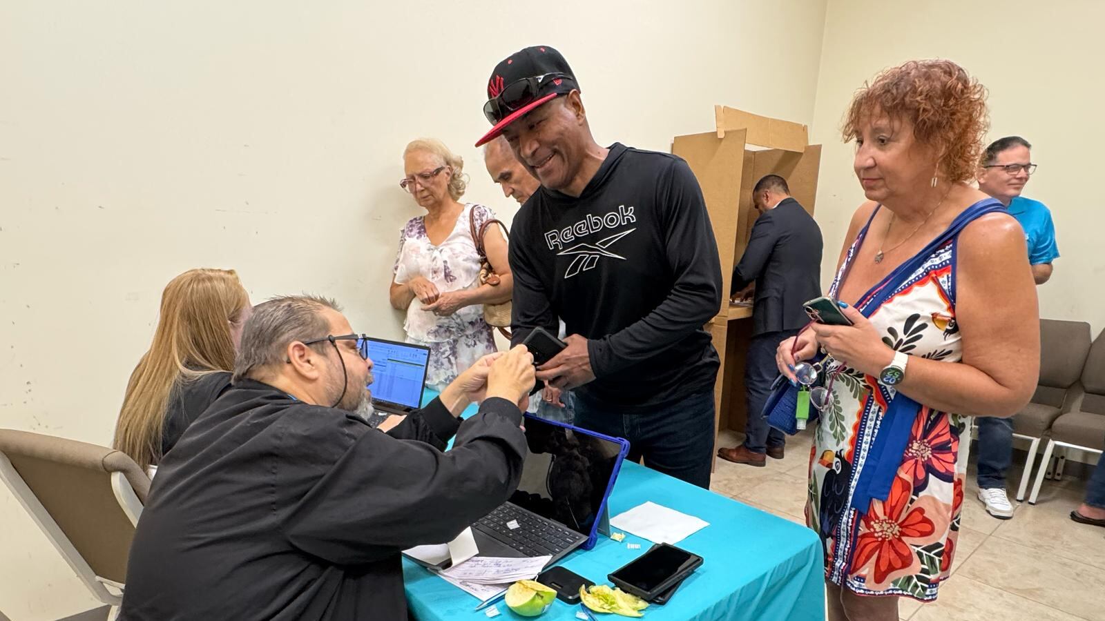 Comienza Asamblea General para elegir nueva presidenta del partido