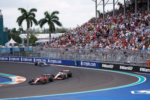 Fórmula Uno busca atraer al público latino de Miami