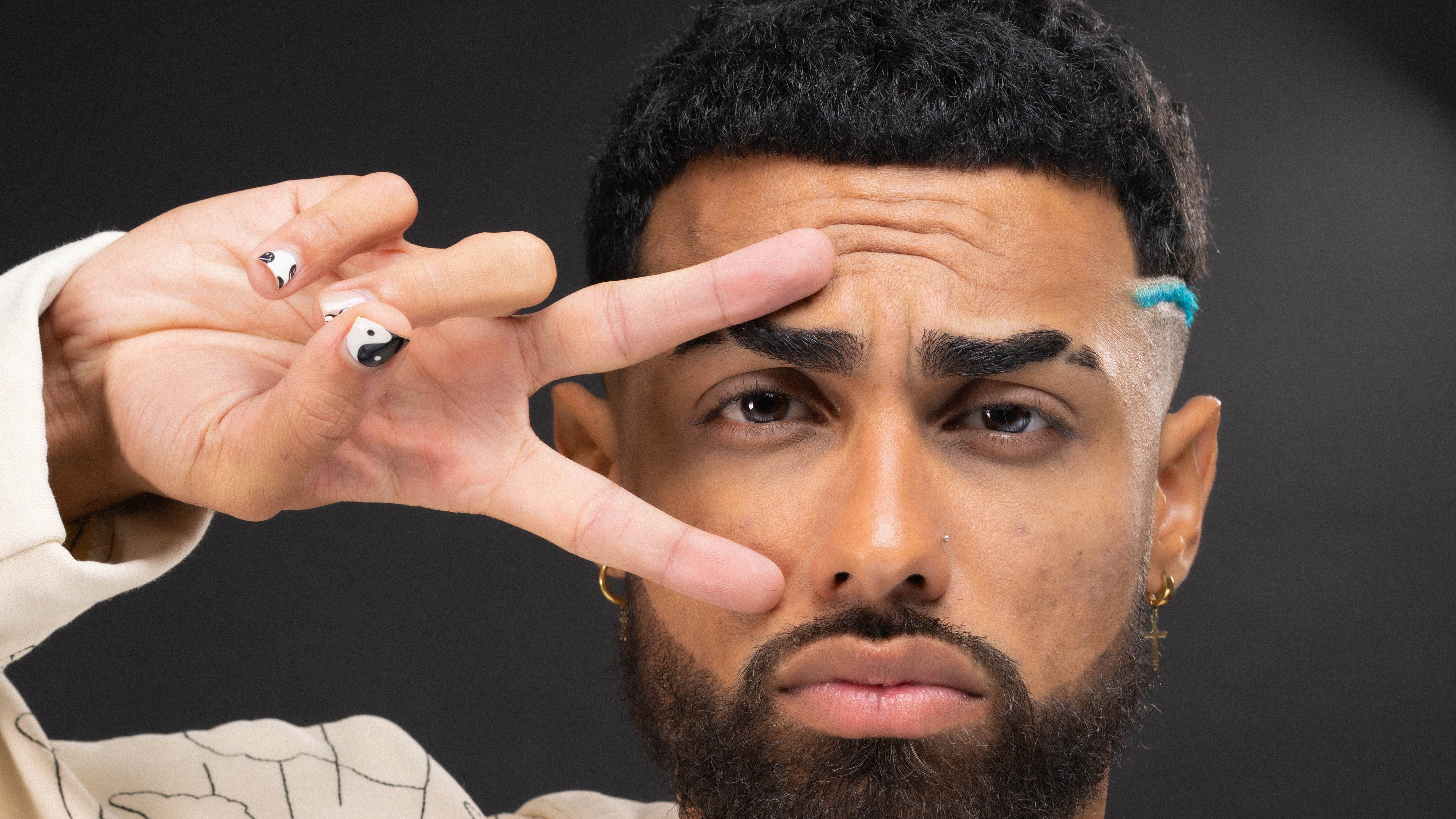 El compositor puertorriqueño está listo para conectar Emociones World Tour en México.