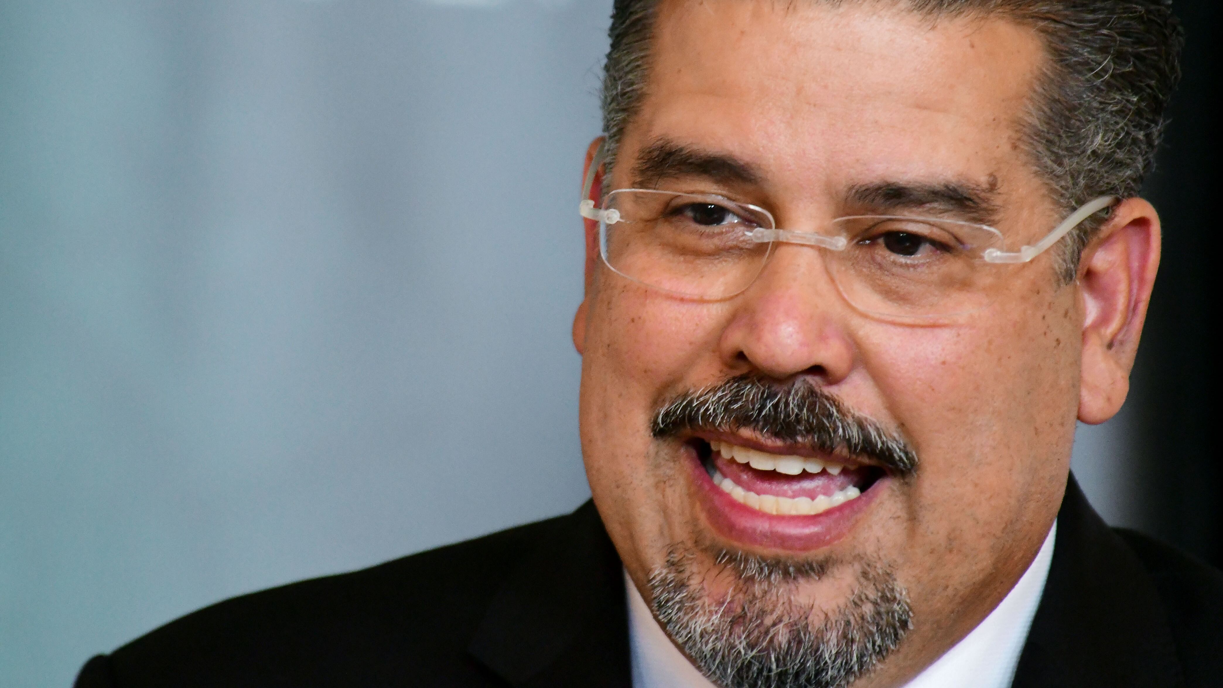 Homenaje del 30 aniversario del cantante Víctor Manuelle.