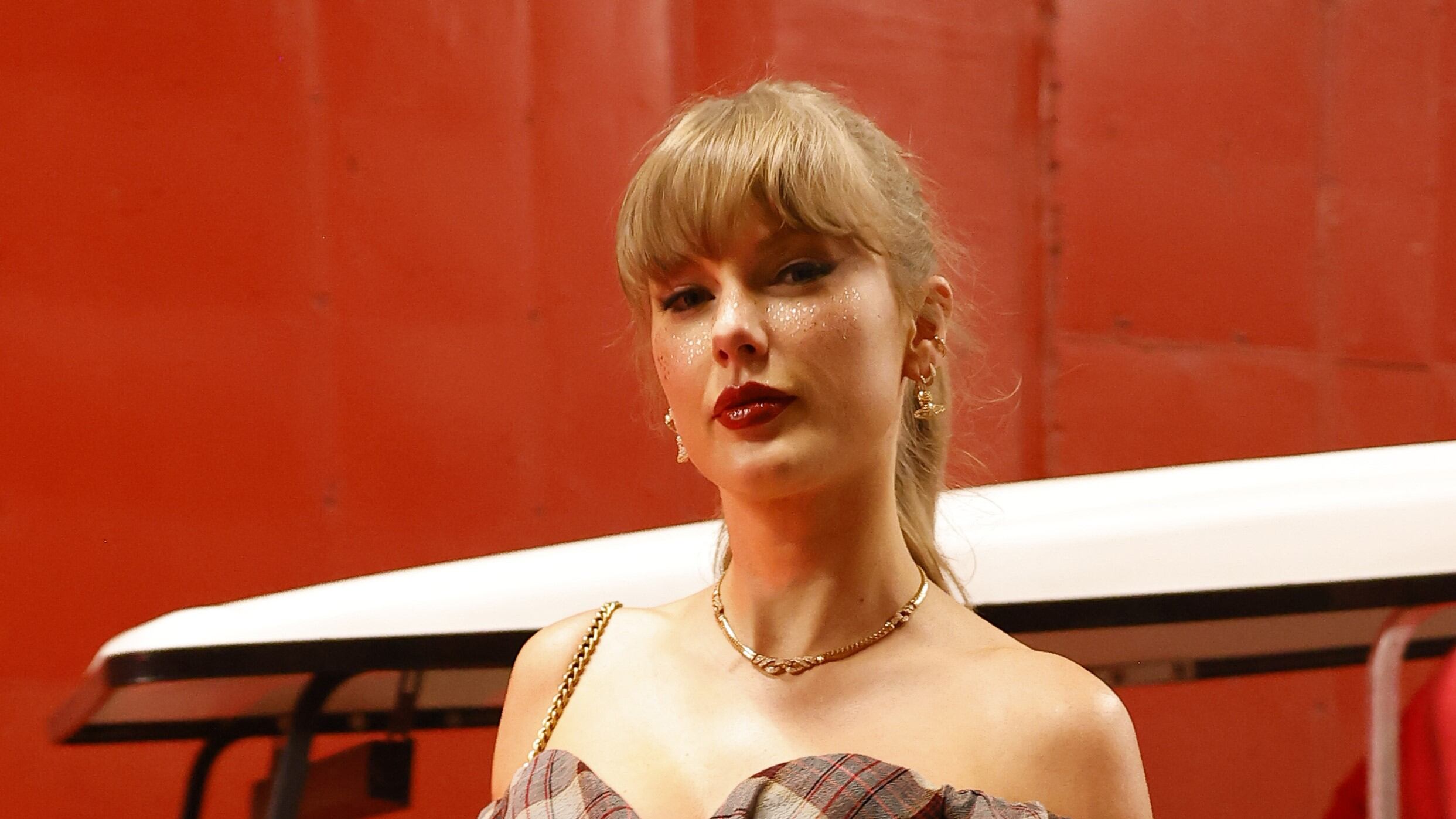 Taylor Swift Travis Kelce