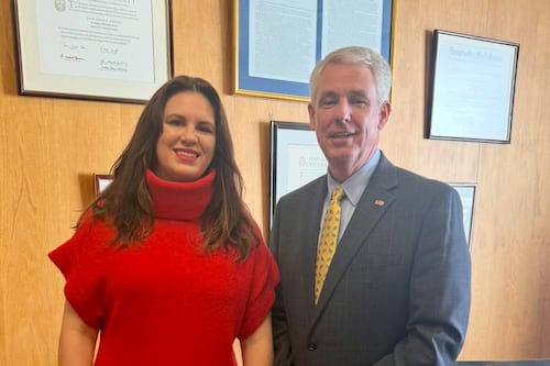 Reconocen en Boston a la senadora Ada Álvarez Conde por sus propuestas de seguridad alimentaria