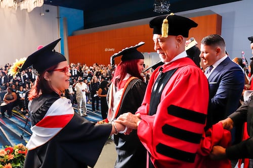 Se gradúan 333 nuevos profesionales en Salud, Tecnología y Construcción