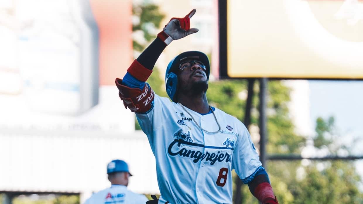 Cangrejeros de Santurce obtienen décima victoria en la Liga de Béisbol Profesional
