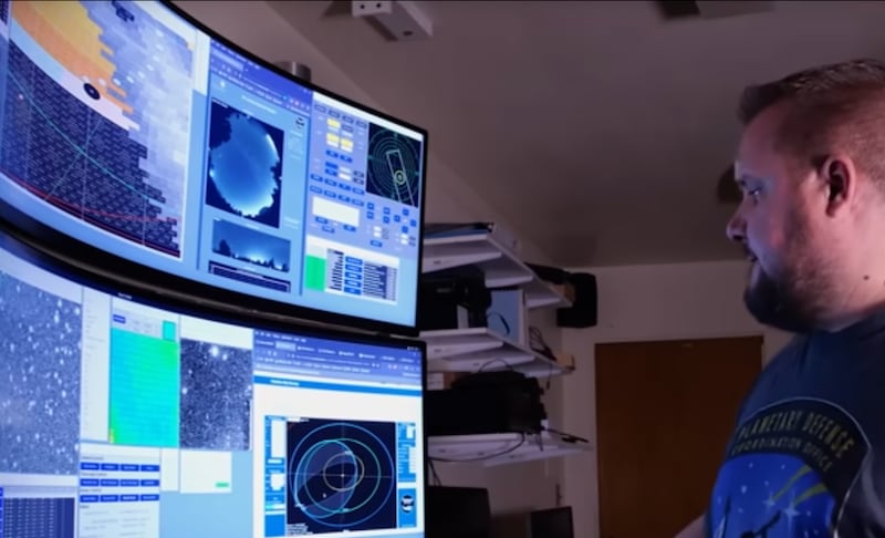 Algunas teorías afirman que es una nave extraterrestre, pero la NASA desmintió cualquier indicio de origen artificial.