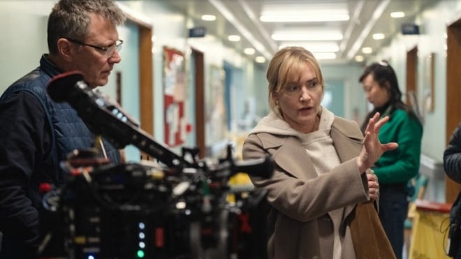 Kate Winslet / Goodbye June