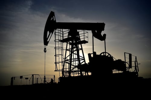 Petróleo brent supera los $108 pese a nueva propuesta de negociación de Irán a Estados Unidos