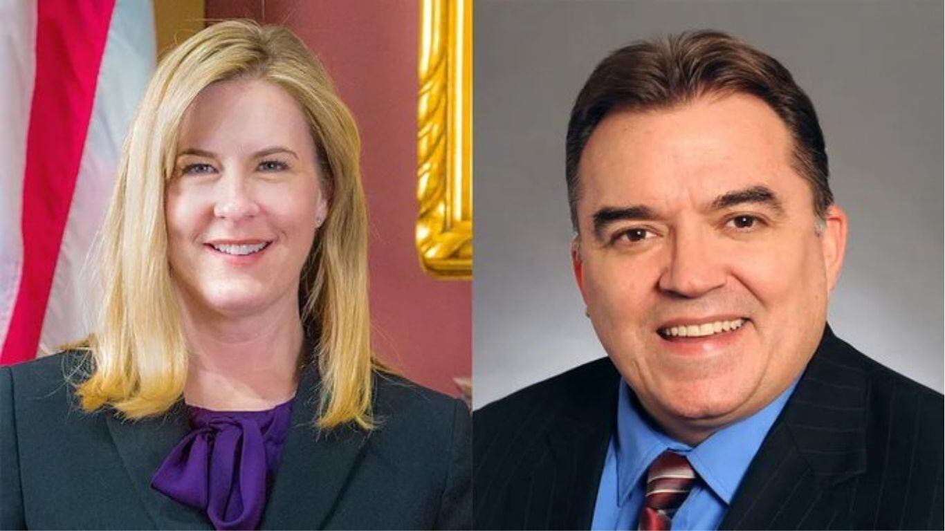 Asesinan a congresitas en EU