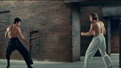 Historia real de su pelea con Bruce Lee en El furor del dragón