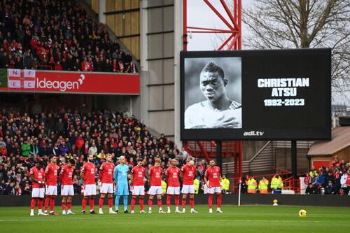Premier League realiza emotivo homenaje a Christian Atsu