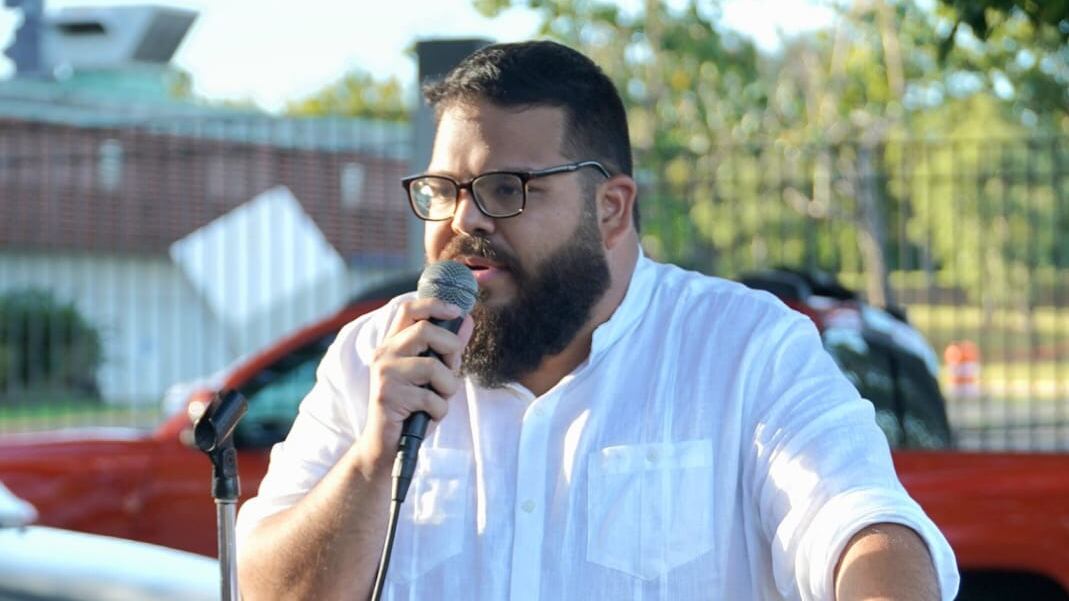 Bryant Martínez Colón.