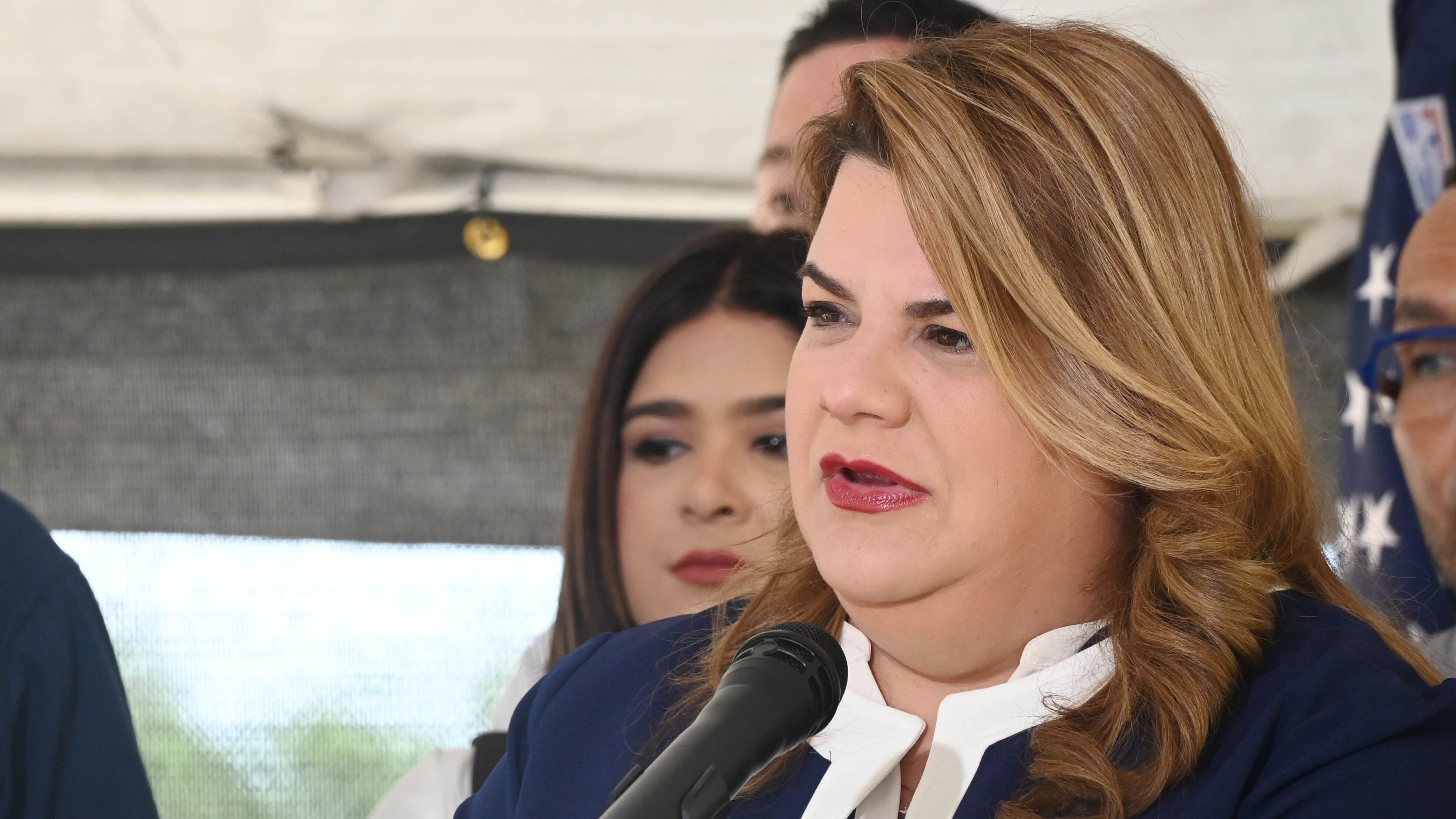 Anuncio de la gobernadora, Jennifer González y Genera PR, del inicio de nuevas baterías en la Central Cambalache.