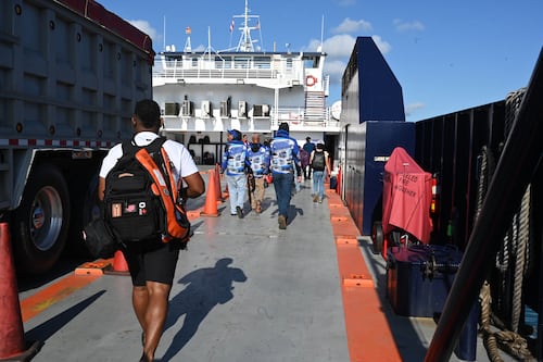 Alcaldes de Vieques y Culebra piden posponer entrada en vigor de nueva tarifa de transportación