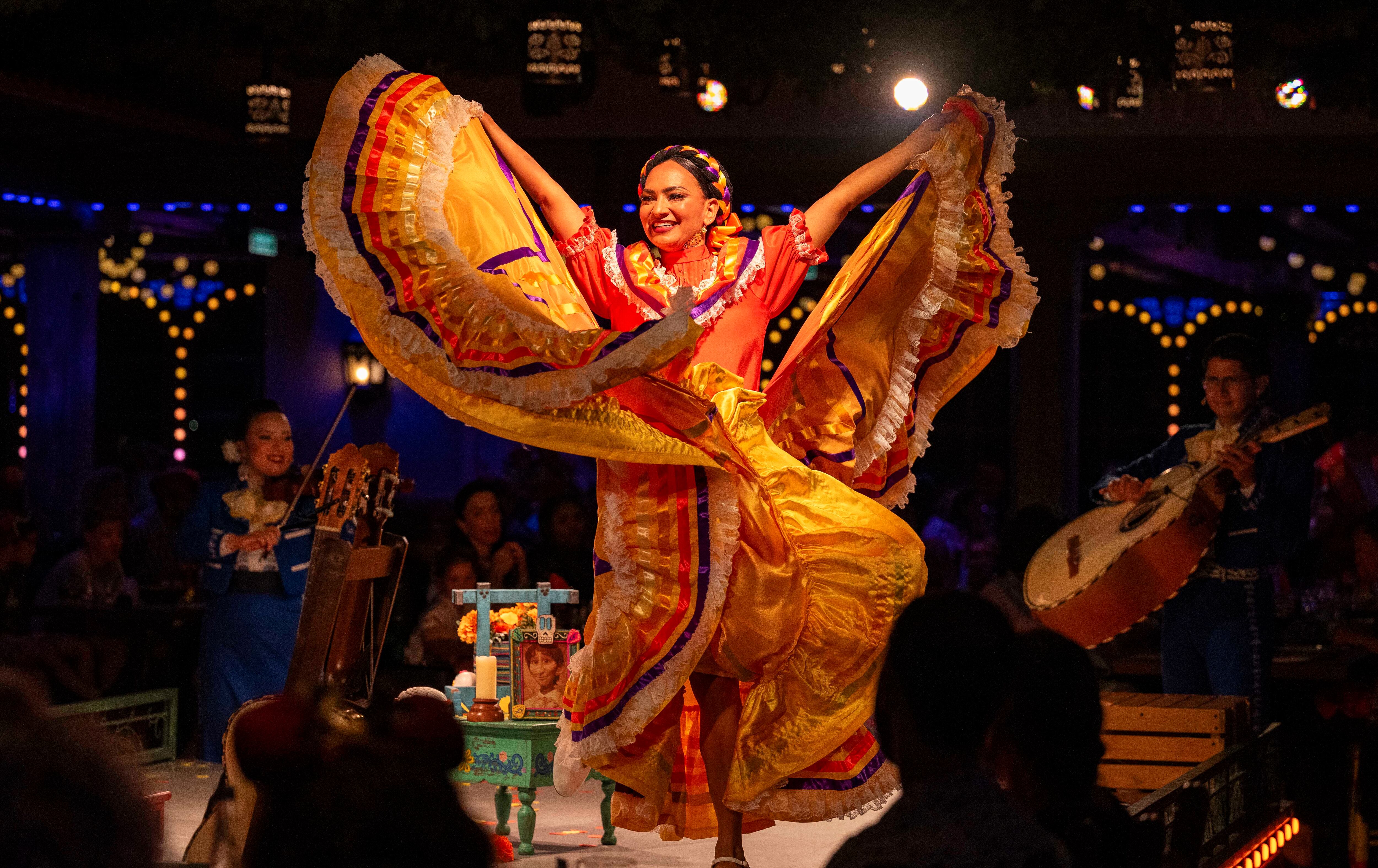 Aboard the Disney Treasure, Disney Cruise Line’s newest ship, the vibrant town of Santa Cecilia awakens at Plaza De Coco, the first theatrical dining experience themed to the Disney and Pixar film, “Coco.” Miguel and his familia take guests on a colorful, music-filled journey that celebrates treasured family memories and togetherness with a festive dinner menu that offers a modern twist on traditional Mexican fare. (Matt Stroshane photographer)