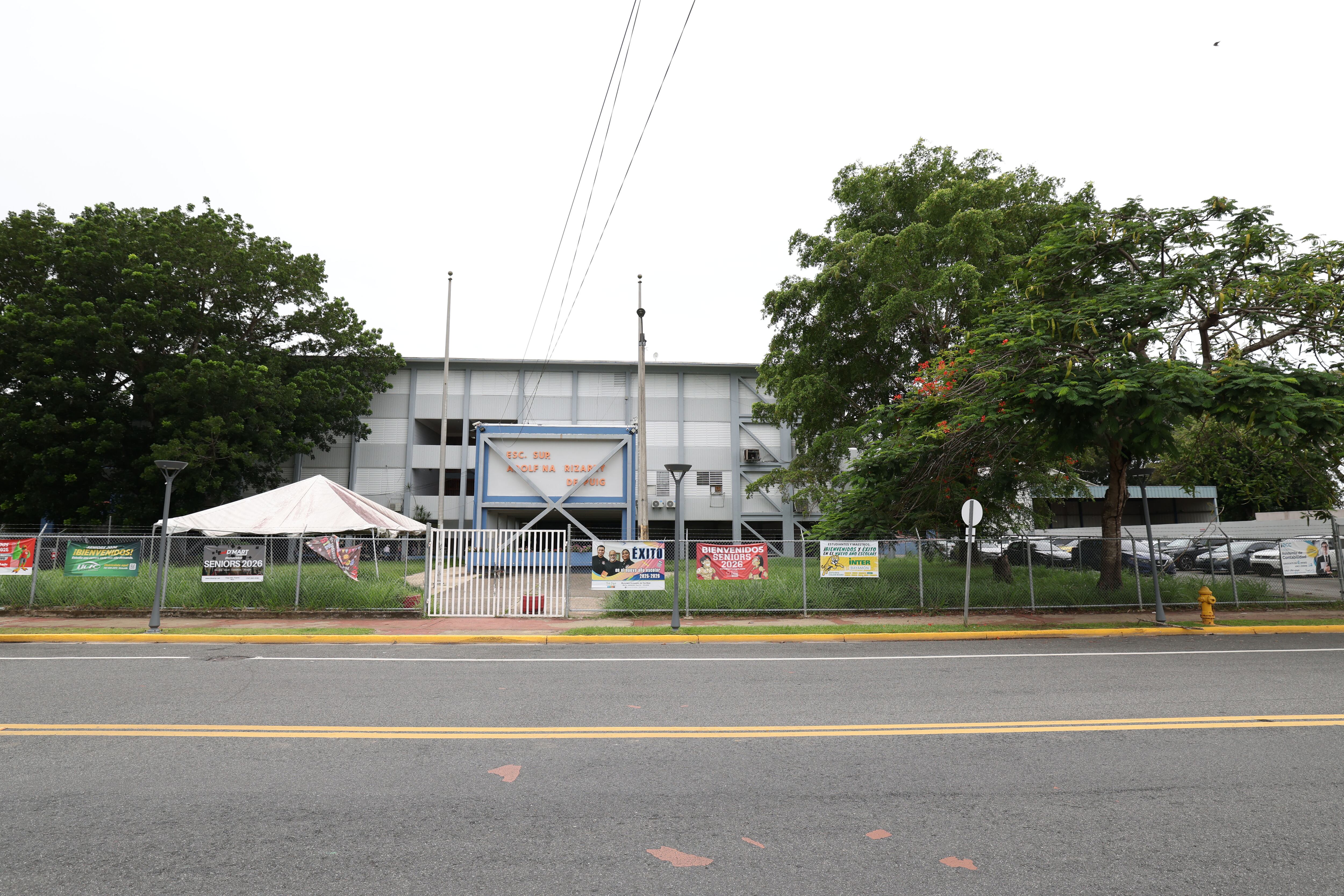 La Escuela Adolfina Irizarry recibió a los estudiantes de la Escuela Pedro Albizu Campos durante un año.
