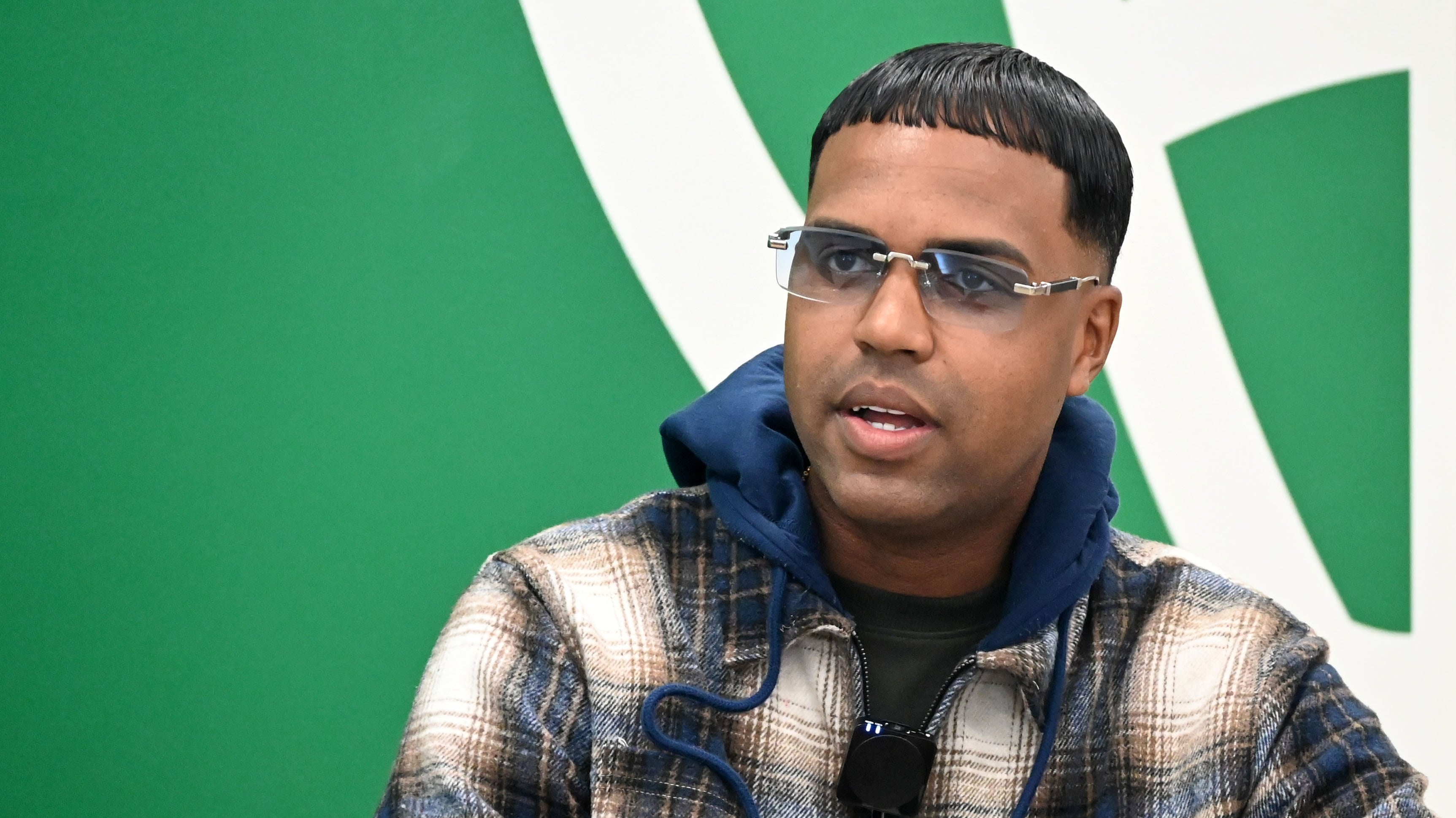 Alwin Vázquez, cantante.