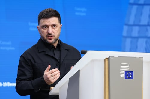 Zelenskyy afirma que el nuevo préstamo europeo demuestra que Ucrania “no se desmoronará” frente a Rusia