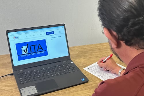 Planilla federal: Este centro ofrece ayuda gratuita para realizar el proceso