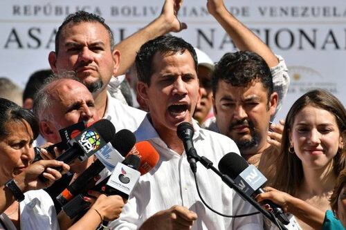 Juan Guaidó: agentes del Sebin "actuando de manera unilateral" arrestan brevemente al presidente de la Asamblea Nacional de Venezuela