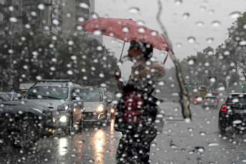 Fin de semana lluvioso eleva riesgo de inundaciones en Puerto Rico