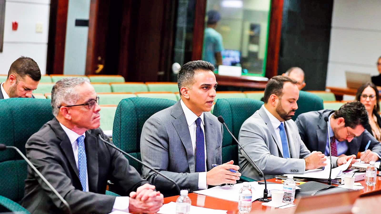 Reforma contributiva. Puerto Rico. Vista en la Legislatura.