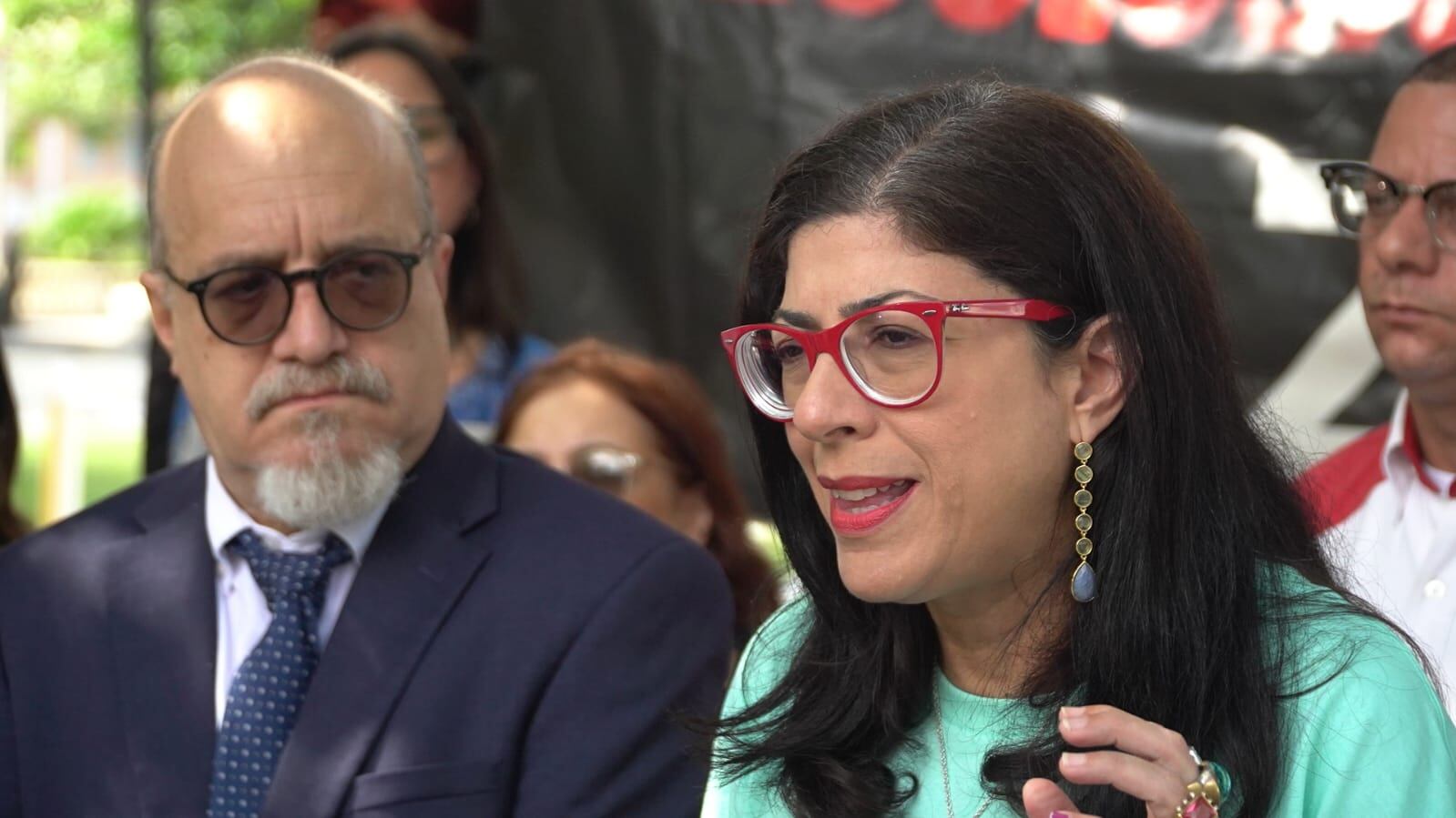 Senador Rafael Bernabe y la representante Mariana Nogales