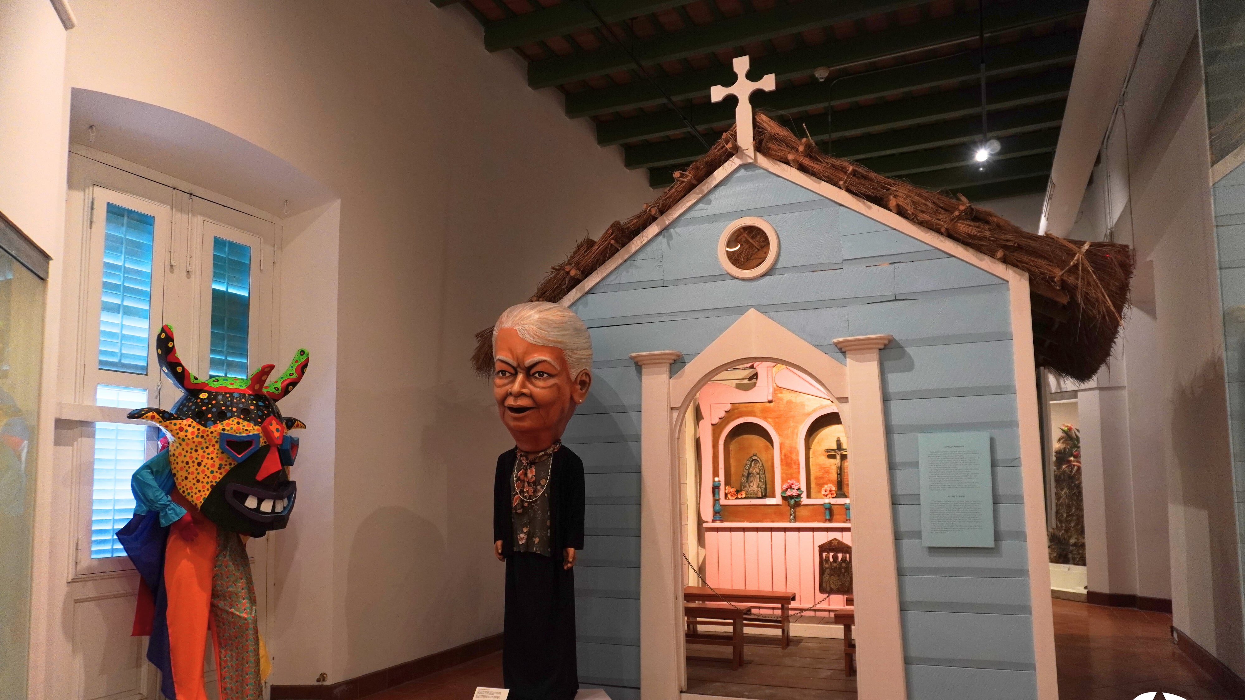 Cabezuda de Doña Rafaela de Valledares y una casa campesina.