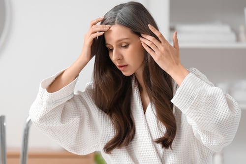 ¿Las canas pueden revertirse? La ciencia hace asombroso descubrimiento