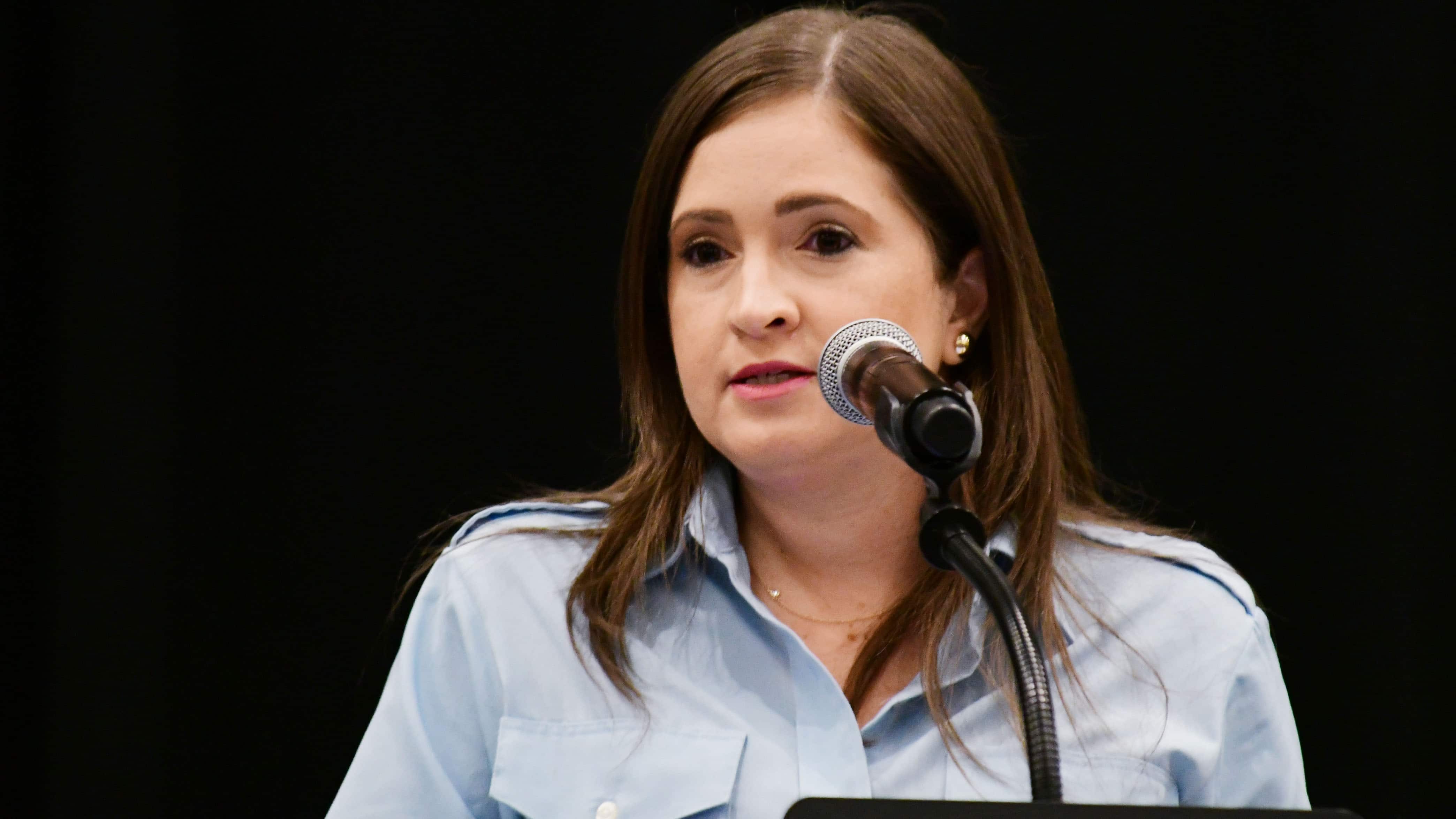 Secretaria del DTOP, Eileen Vélez.