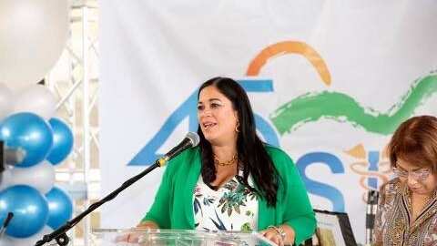 Doctora Gloria Amador Fernández.