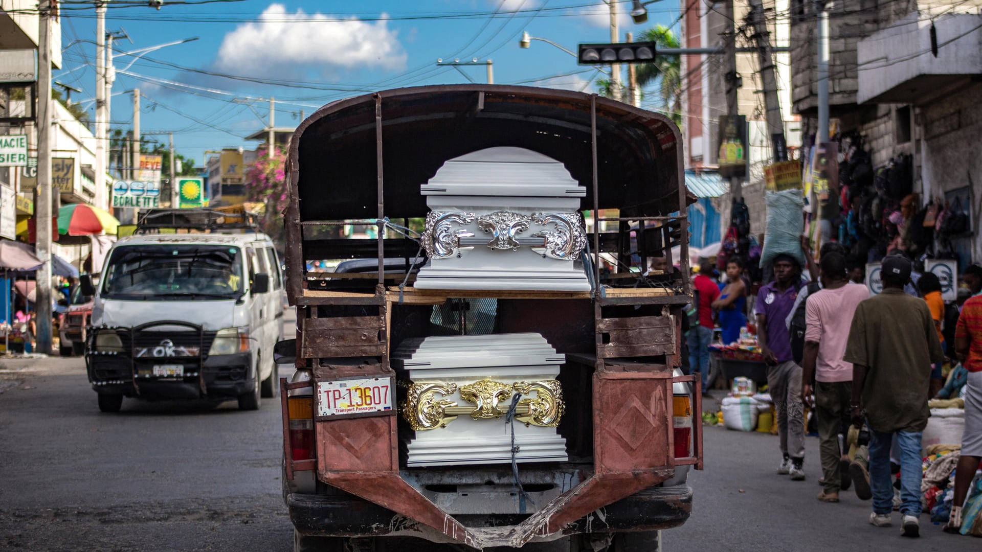 Al menos 70 muertos en una masacre perpetrada por bandas en Haití, según una ONG local