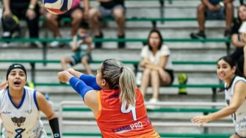 Greyshmarie Pérez brilló por las Carolina Big Sisters.