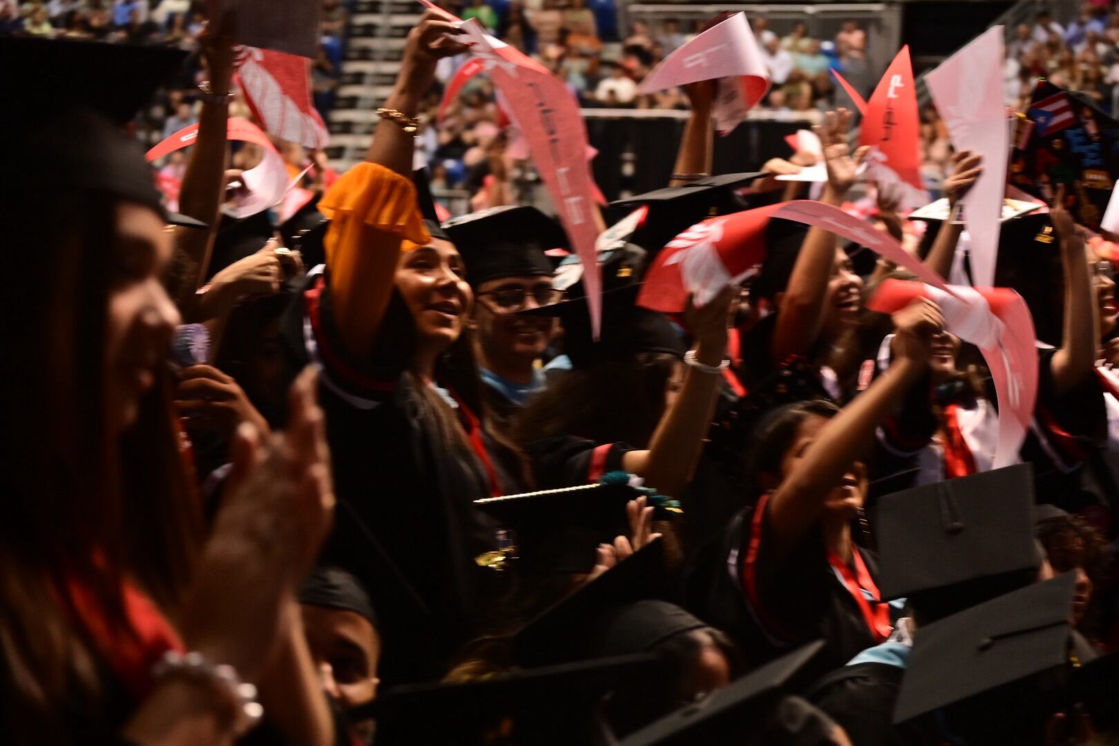 La Universidad de Puerto Rico, Recinto de Río Piedras celebra su Centésima Vigésima Colación de Grados. Coliseo de Puerto Rico. Hato Rey Metro PR 26 de junio de 2025