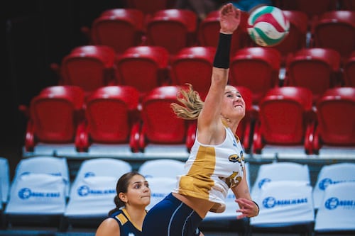 Cangrejeras ganan segundo juego de la serie final