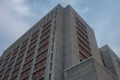 Diddy, 6ix9ine y otros famosos que han pasado por la misma cárcel que Nicolás Maduro