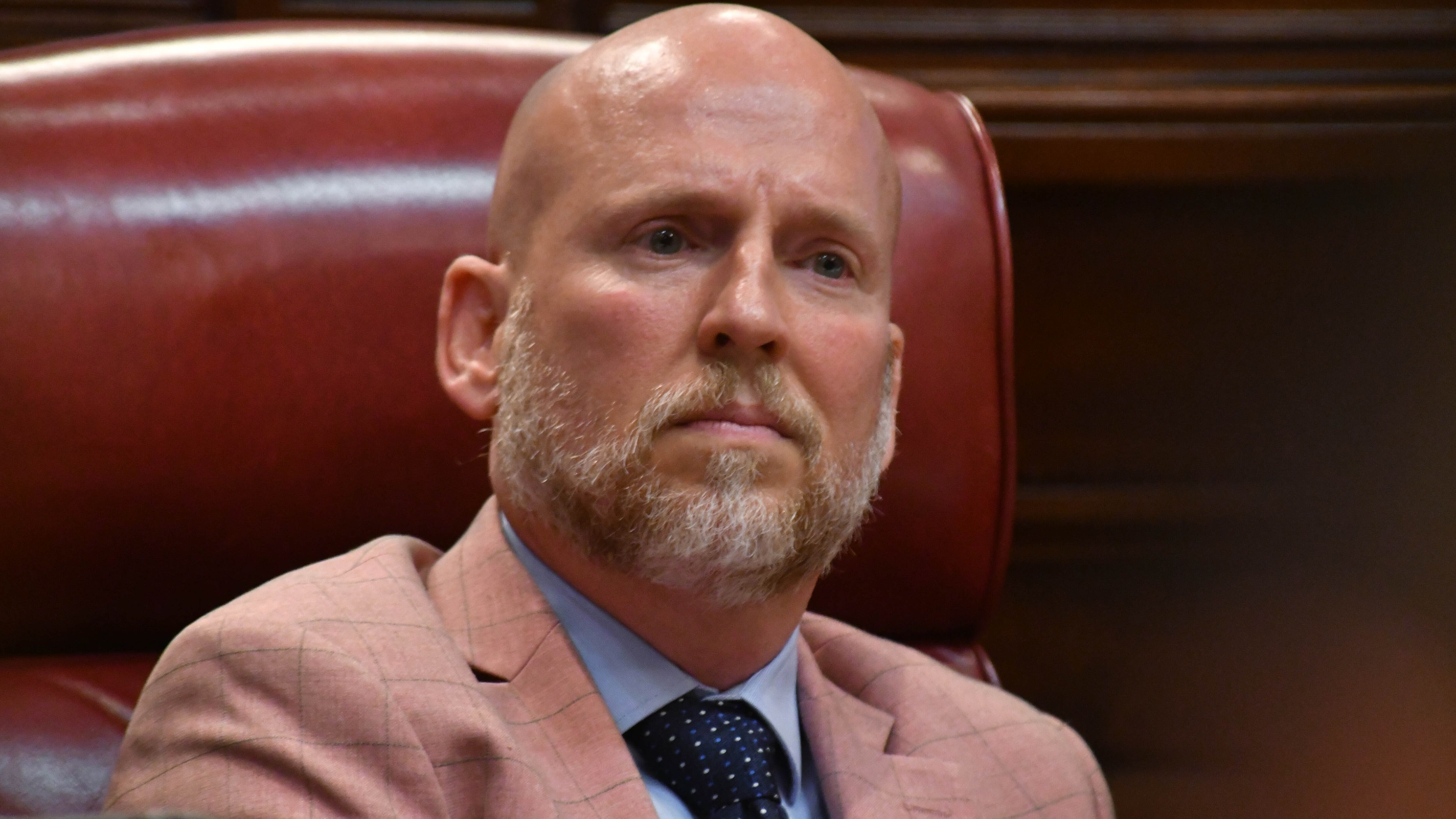 El Senador Angel Toledo.