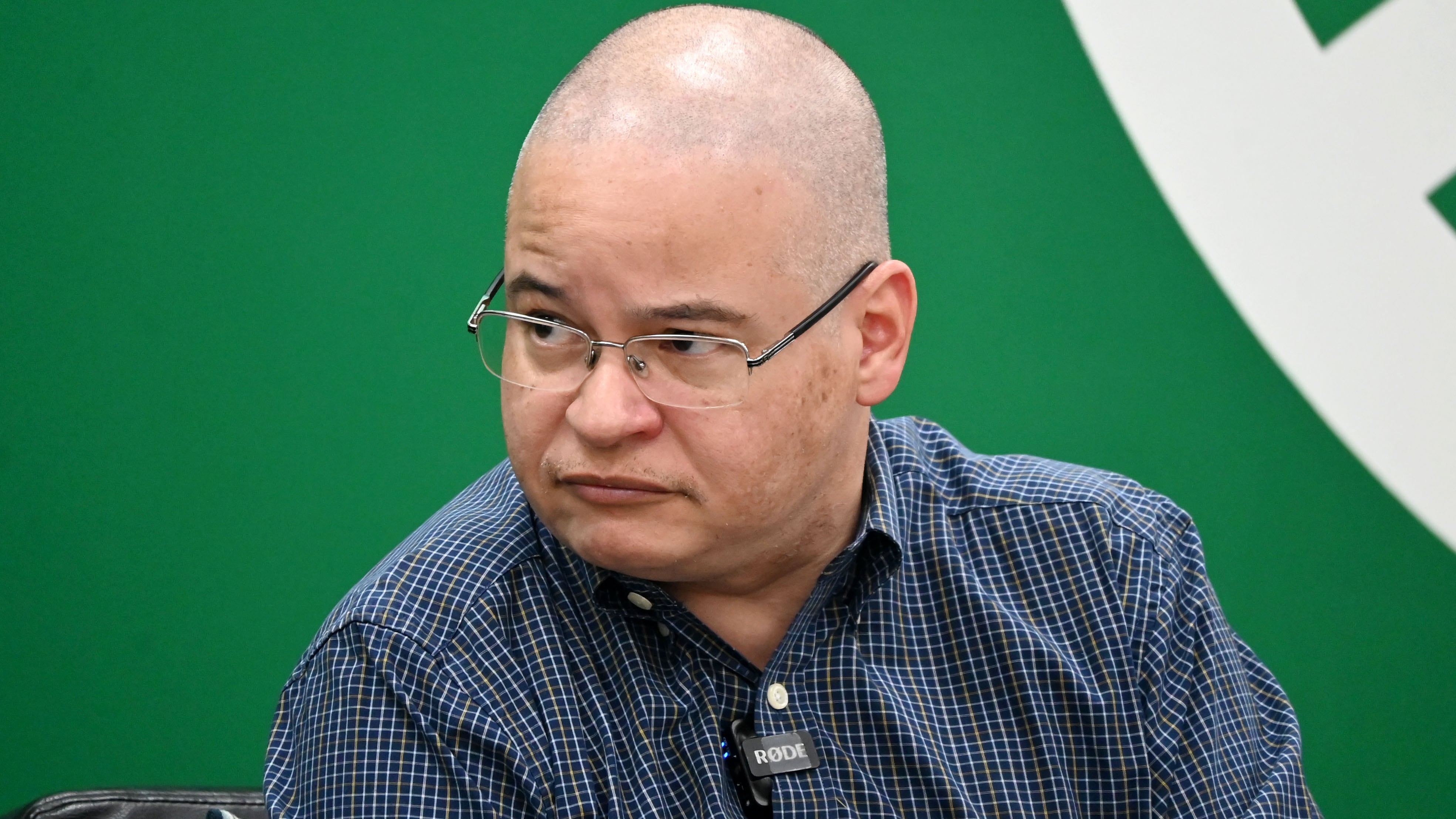 Entrevista al Secretario de Salud, dr. Victor Ramos Otero.