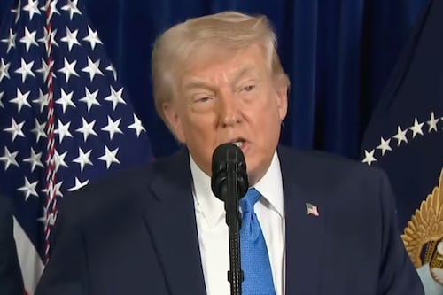 Trump lanza advertencia a Gustavo Petro tras captura de Maduro