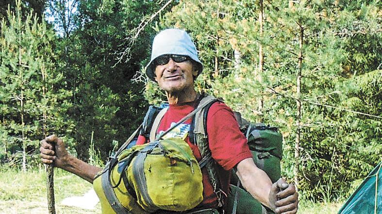 El viajero Leonid, quien hoy tiene 91 años de edad