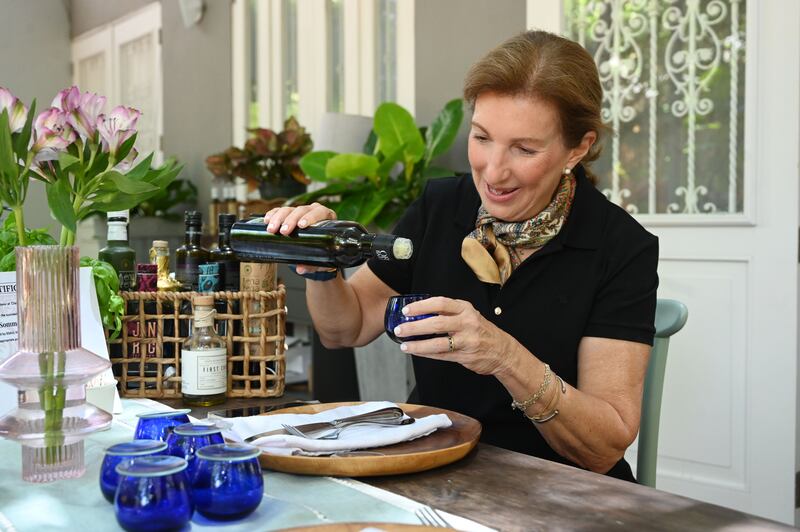 Clarissa Llenza, Sommelier de Aceite de Oliva.