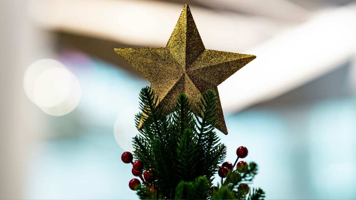 La estrella en la punta del árbol de Navidad tiene un importante significado