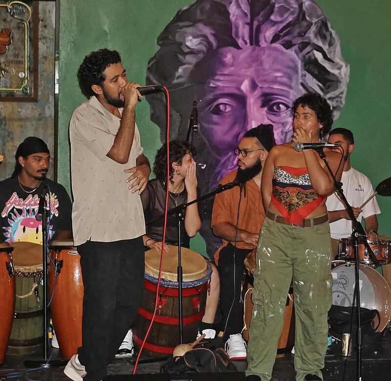 Julio del Hoyo, cantante. Puerto Rico