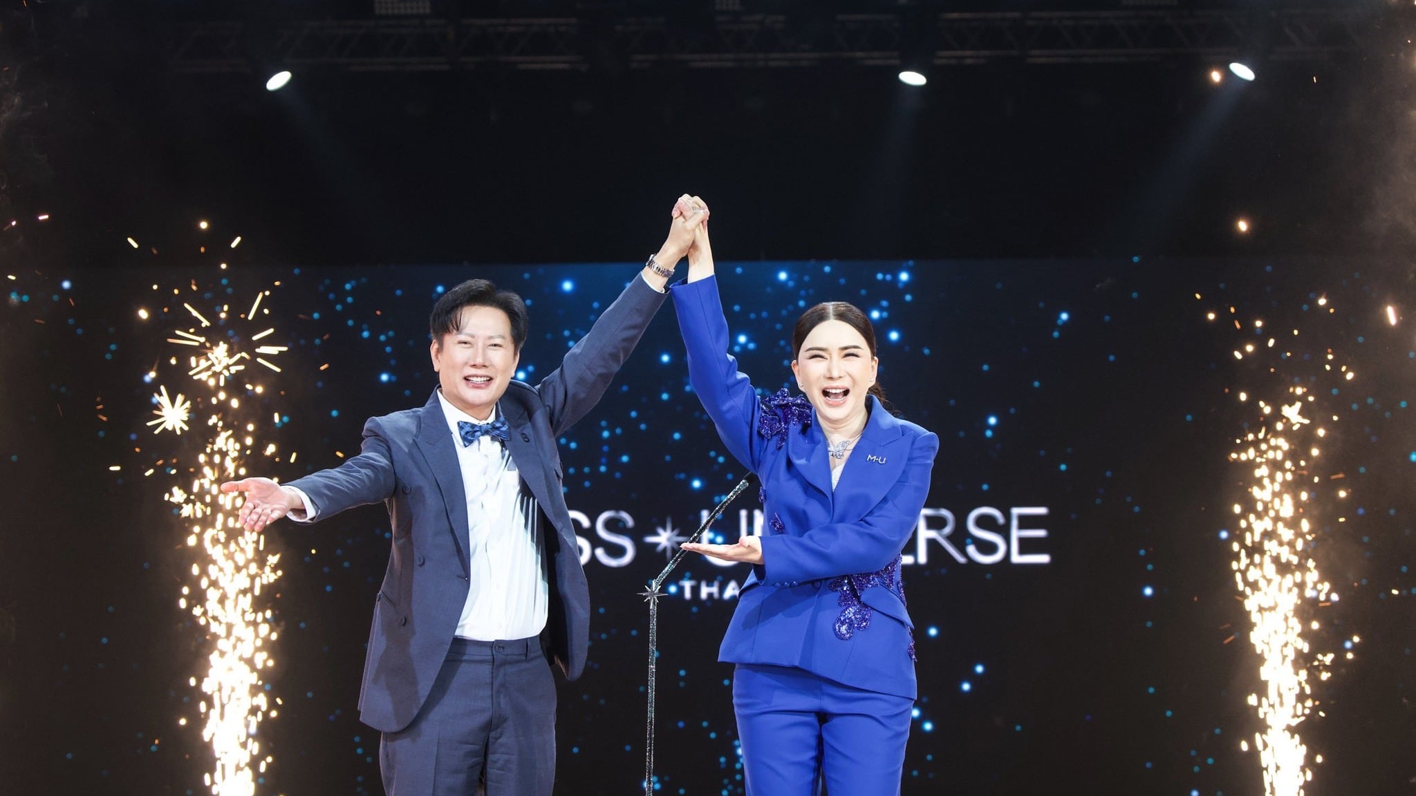 Nawat Itsaragrisil y Anne Jakrajutatip.