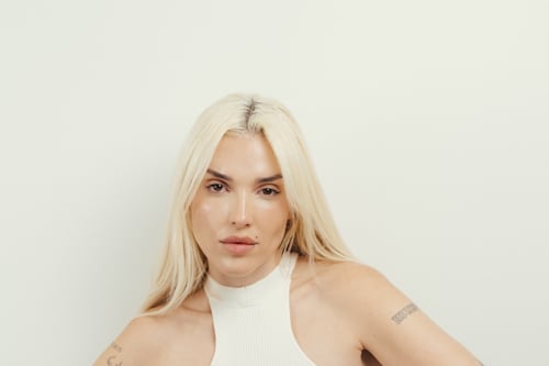 Elena Rose anuncia concierto en Puerto Rico