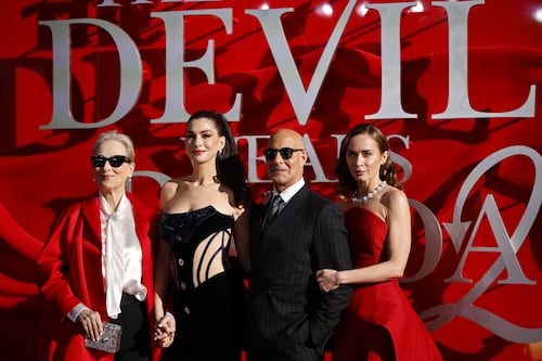 Emily Blunt y Stanley Tucci reciben estrella en el Paseo de la Fama de Hollywood